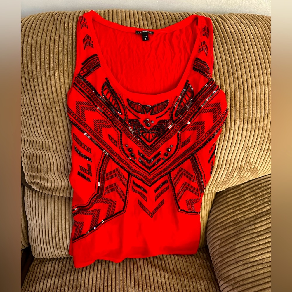 Express size large red tank like new